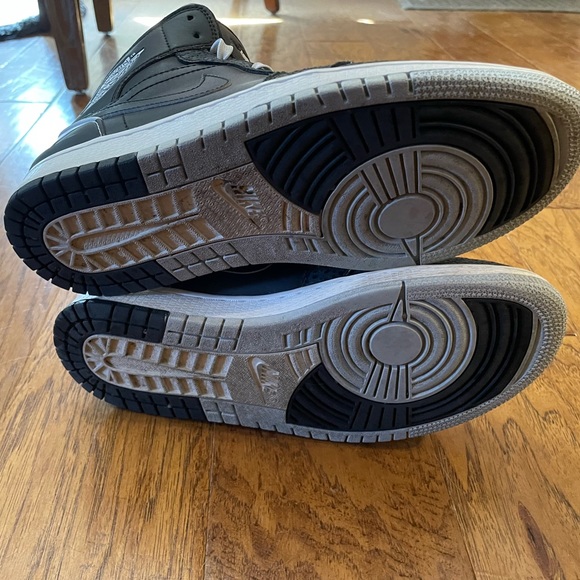 Jordan 1 Retro 86 - Picture 6 of 6